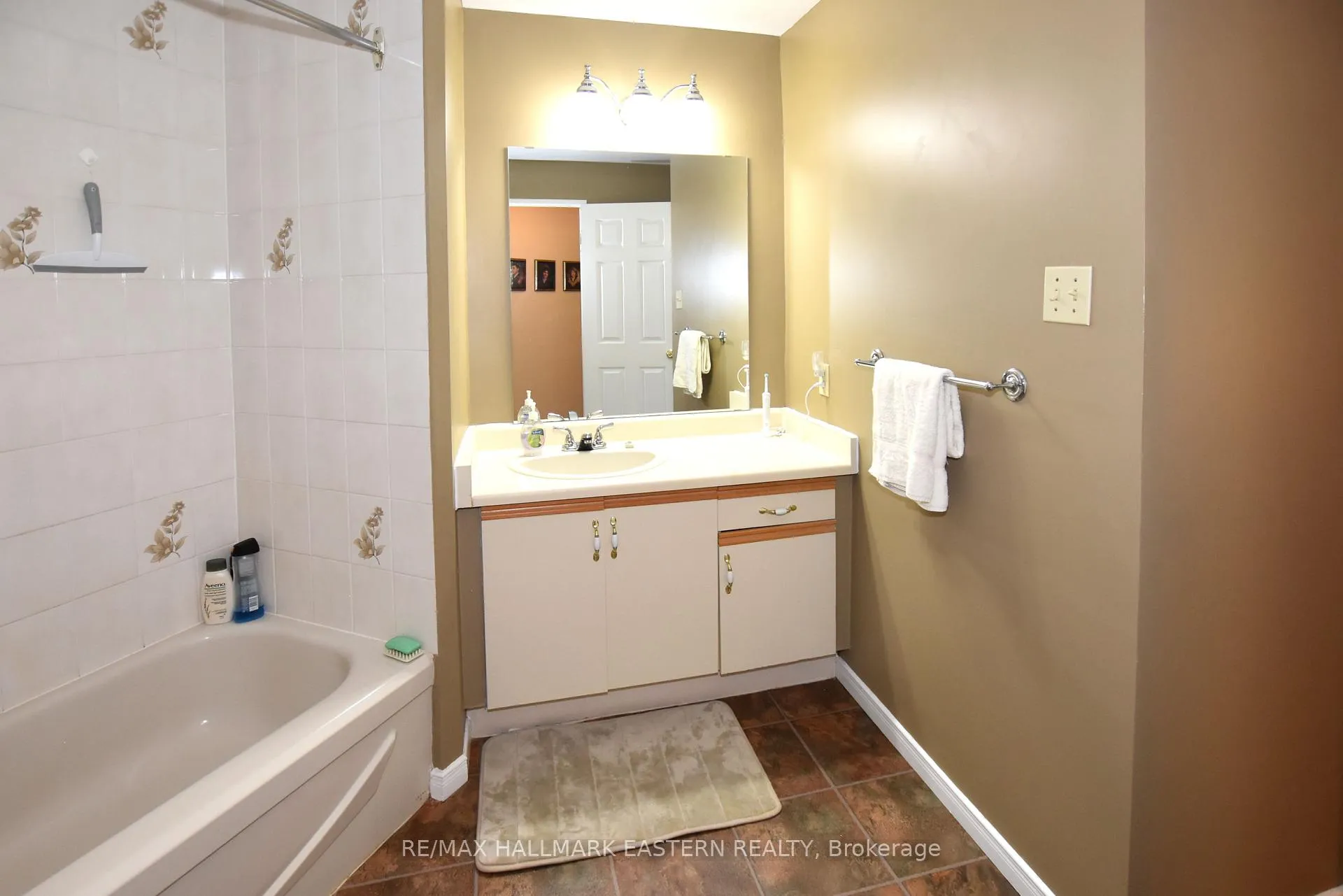 Photo 20 of Unit 208, 1111 Water Street, Peterborough, Northcrest Ward 5 — HOMEH