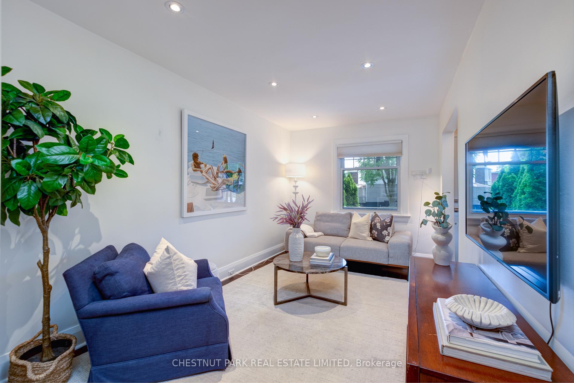 Photo 6 of 167 Elmer Avenue, Toronto, The Beaches — HOMEH