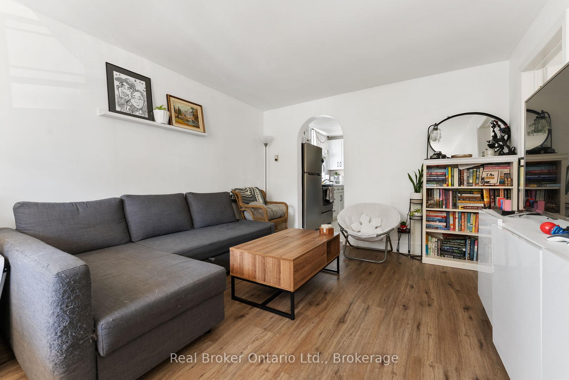 Photo 7 of Unit Main Floor, 125 Peel Street, Thorold, Allanburg/Thorold South — HOMEH