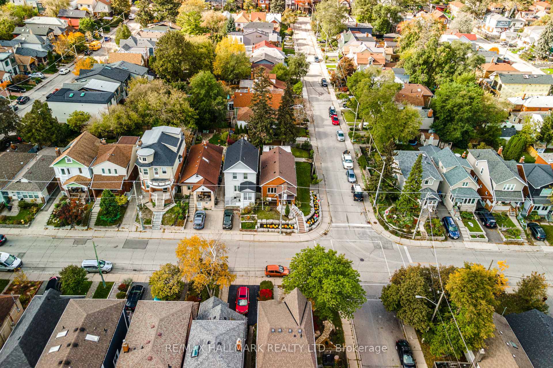 Photo 6 of 148 Westlake Avenue, Toronto, Woodbine-Lumsden — HOMEH