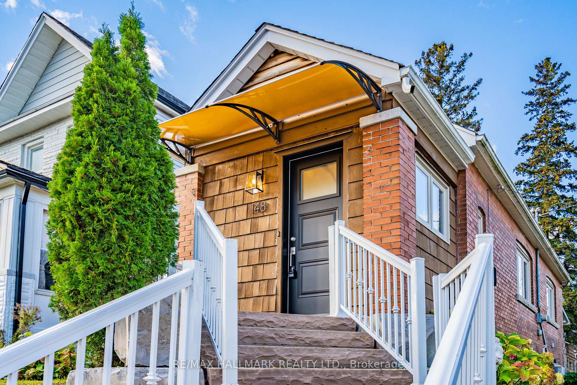 Photo 10 of 148 Westlake Avenue, Toronto, Woodbine-Lumsden — HOMEH