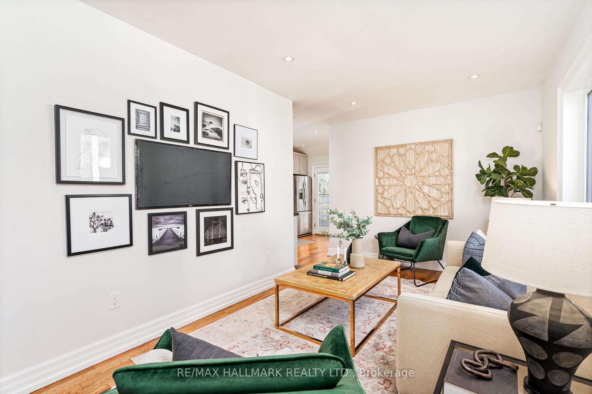 Photo 18 of 148 Westlake Avenue, Toronto, Woodbine-Lumsden — HOMEH