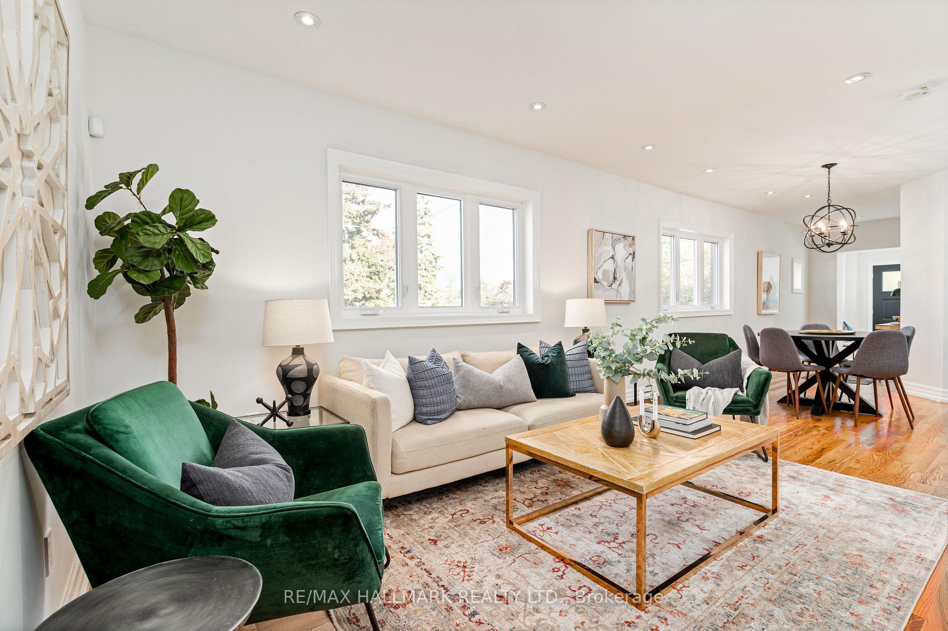 Photo 19 of 148 Westlake Avenue, Toronto, Woodbine-Lumsden — HOMEH