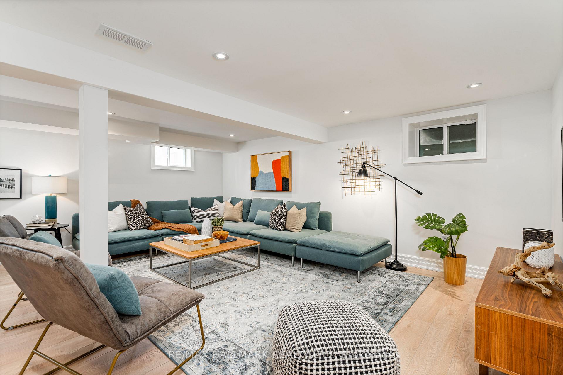 Photo 33 of 148 Westlake Avenue, Toronto, Woodbine-Lumsden — HOMEH