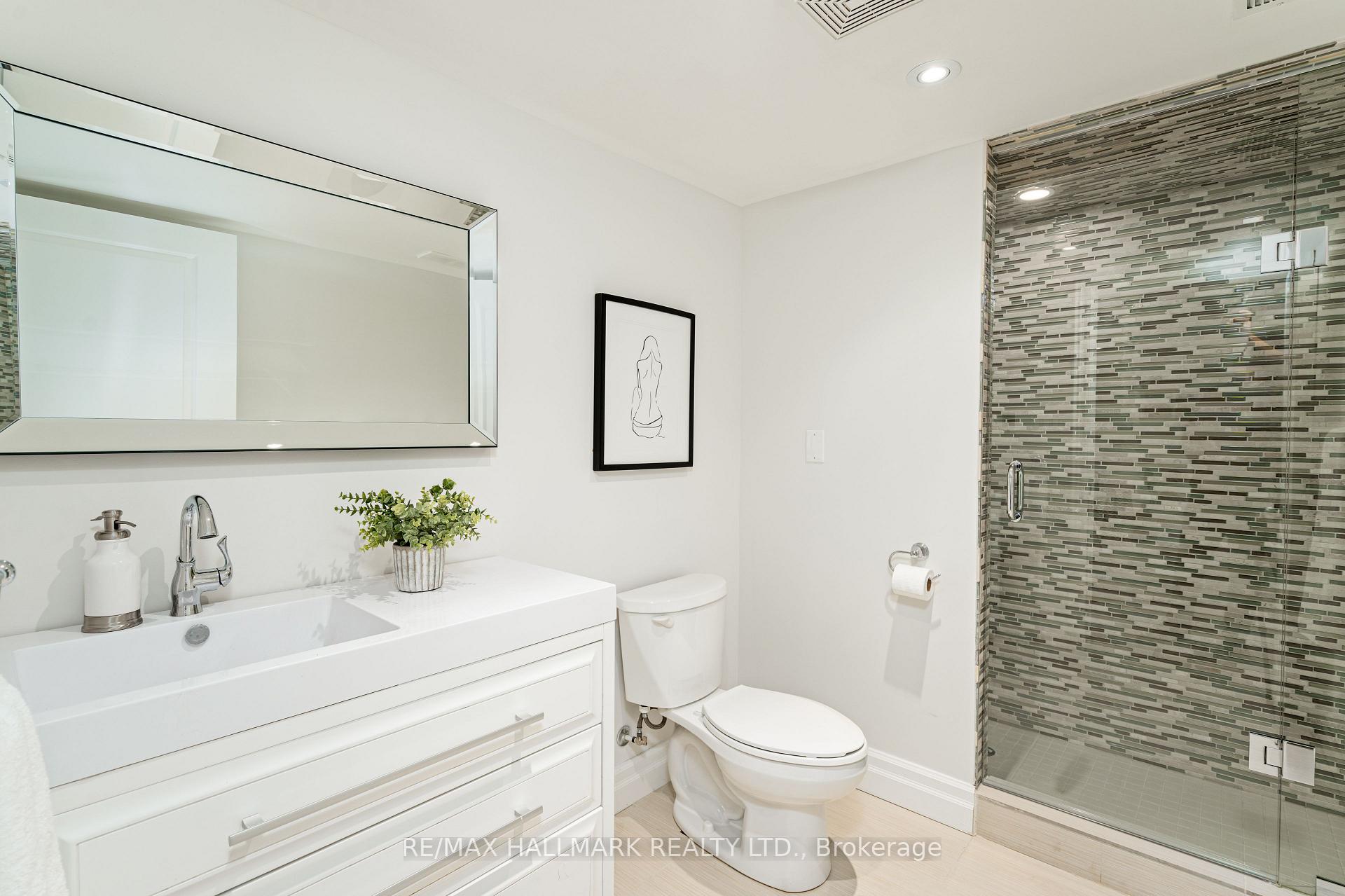 Photo 36 of 148 Westlake Avenue, Toronto, Woodbine-Lumsden — HOMEH