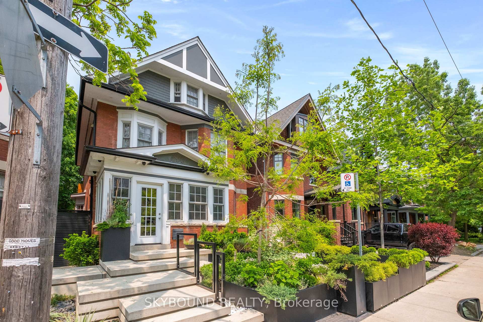 Photo 1 of 20 Fairview Boulevard, Toronto, North Riverdale — HOMEH