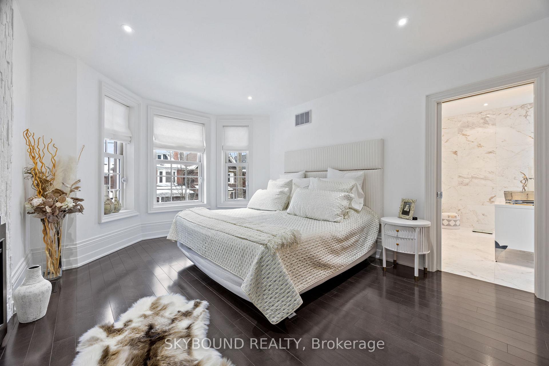 Photo 25 of 20 Fairview Boulevard, Toronto, North Riverdale — HOMEH