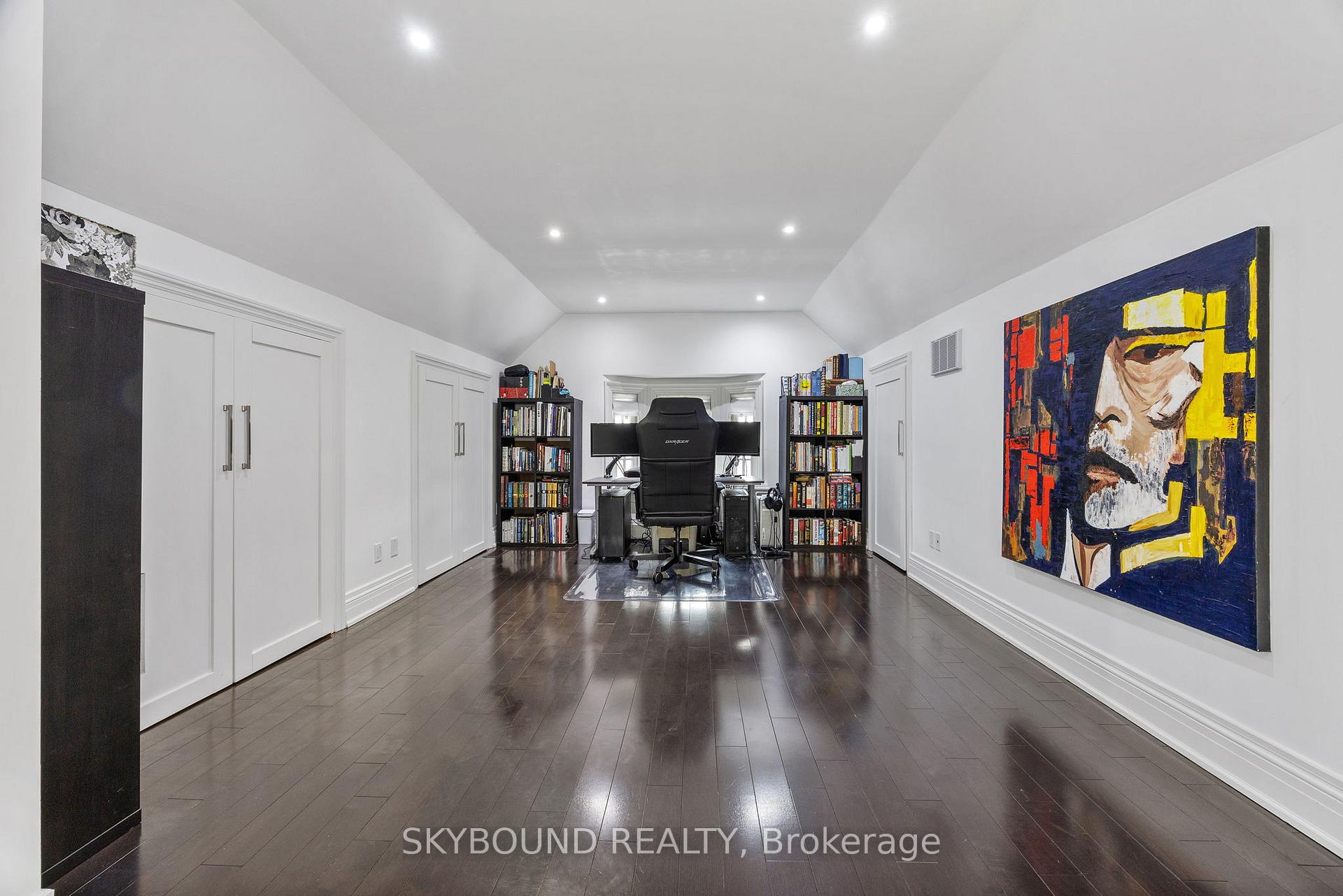 Photo 36 of 20 Fairview Boulevard, Toronto, North Riverdale — HOMEH