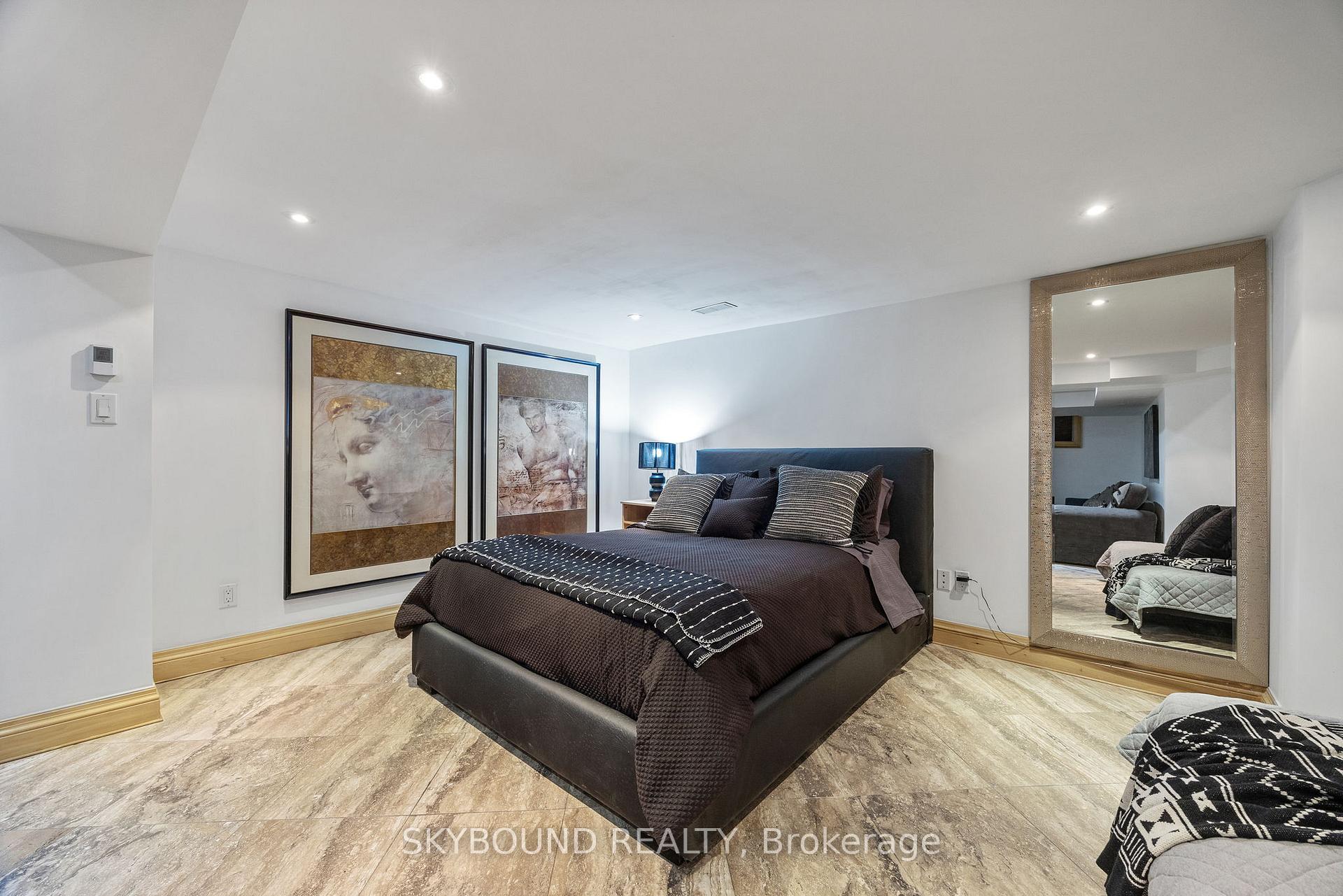 Photo 41 of 20 Fairview Boulevard, Toronto, North Riverdale — HOMEH