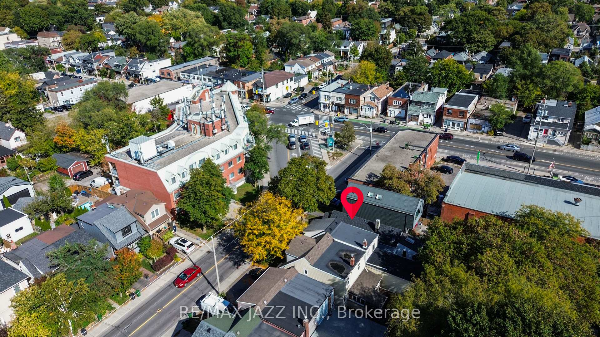 Photo 3 of 705 Mortimer Avenue, Toronto, Danforth Village-East York — HOMEH
