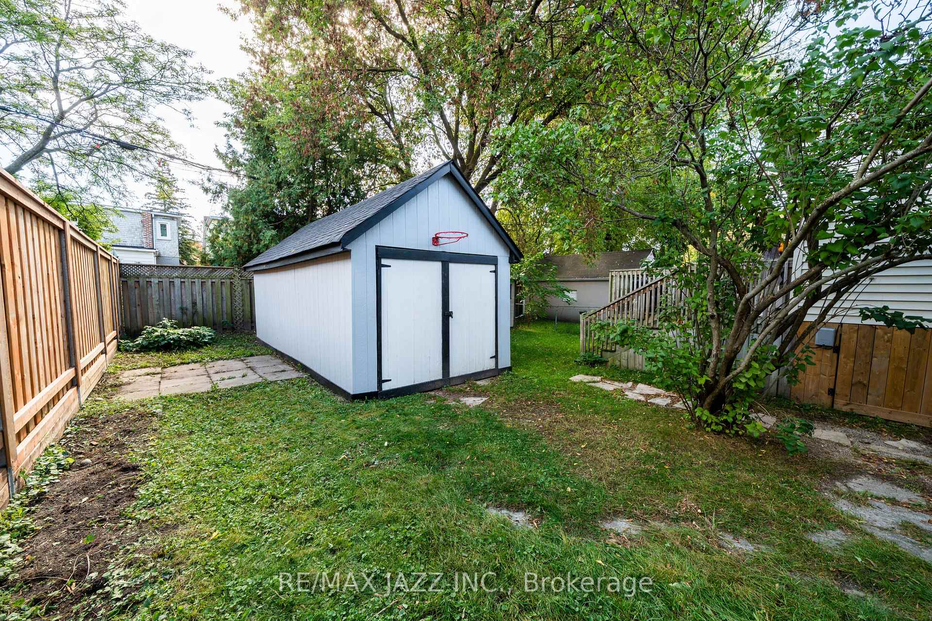 Photo 25 of 705 Mortimer Avenue, Toronto, Danforth Village-East York — HOMEH