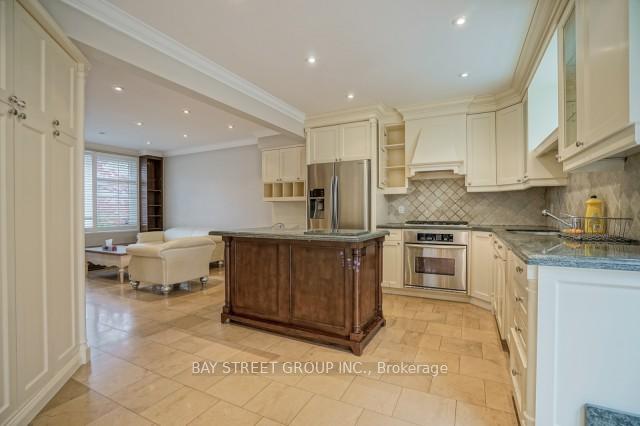 Photo 7 of 16 Overdale Road, Toronto, Forest Hill North — HOMEH