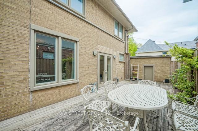 Photo 19 of 16 Overdale Road, Toronto, Forest Hill North — HOMEH