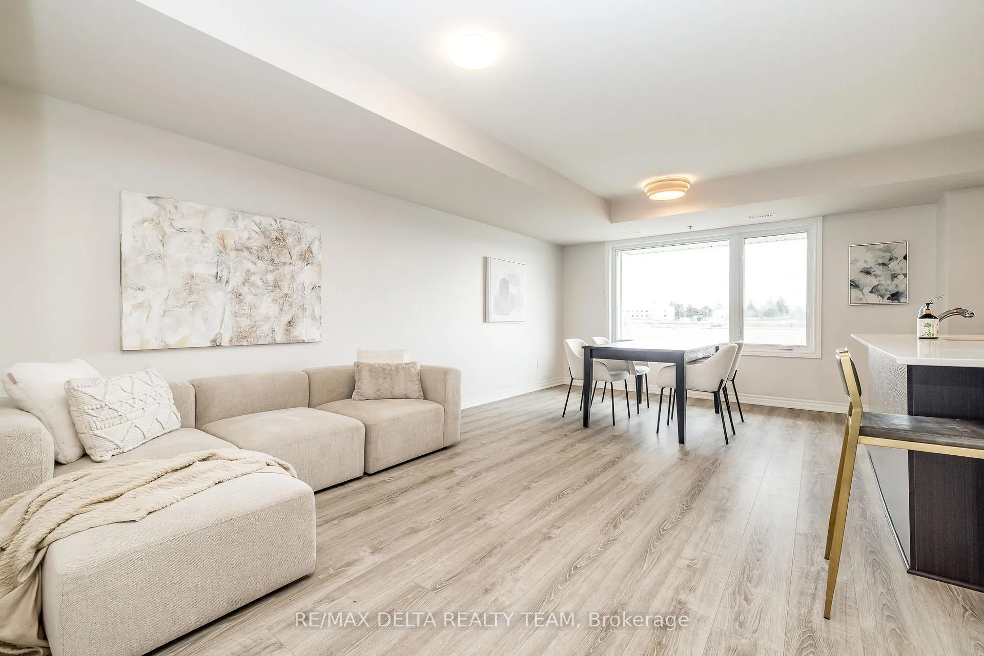 Photo 3 of 509 Ozawa Private, Ottawa, CFB Rockcliffe and Area — HOMEH