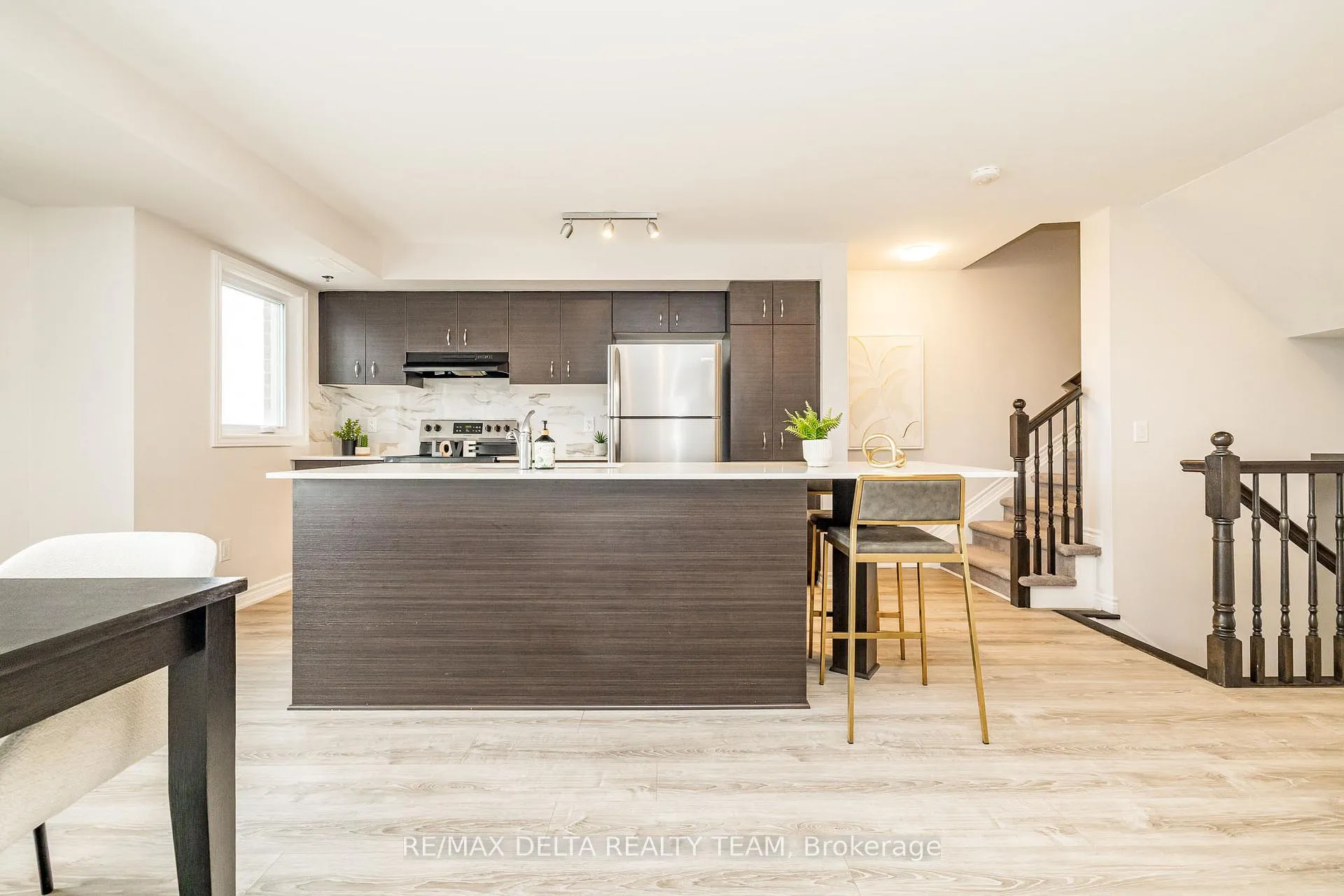 Photo 9 of 509 Ozawa Private, Ottawa, CFB Rockcliffe and Area — HOMEH