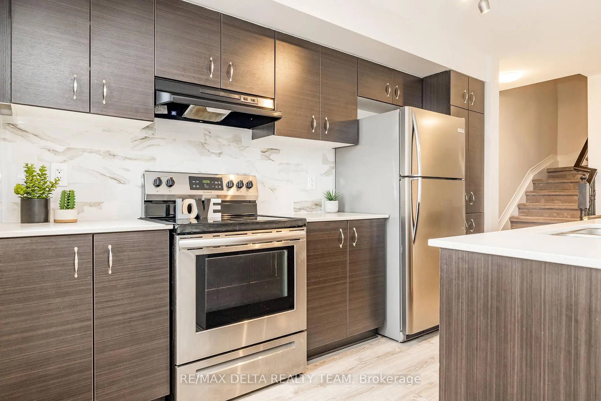 Photo 11 of 509 Ozawa Private, Ottawa, CFB Rockcliffe and Area — HOMEH