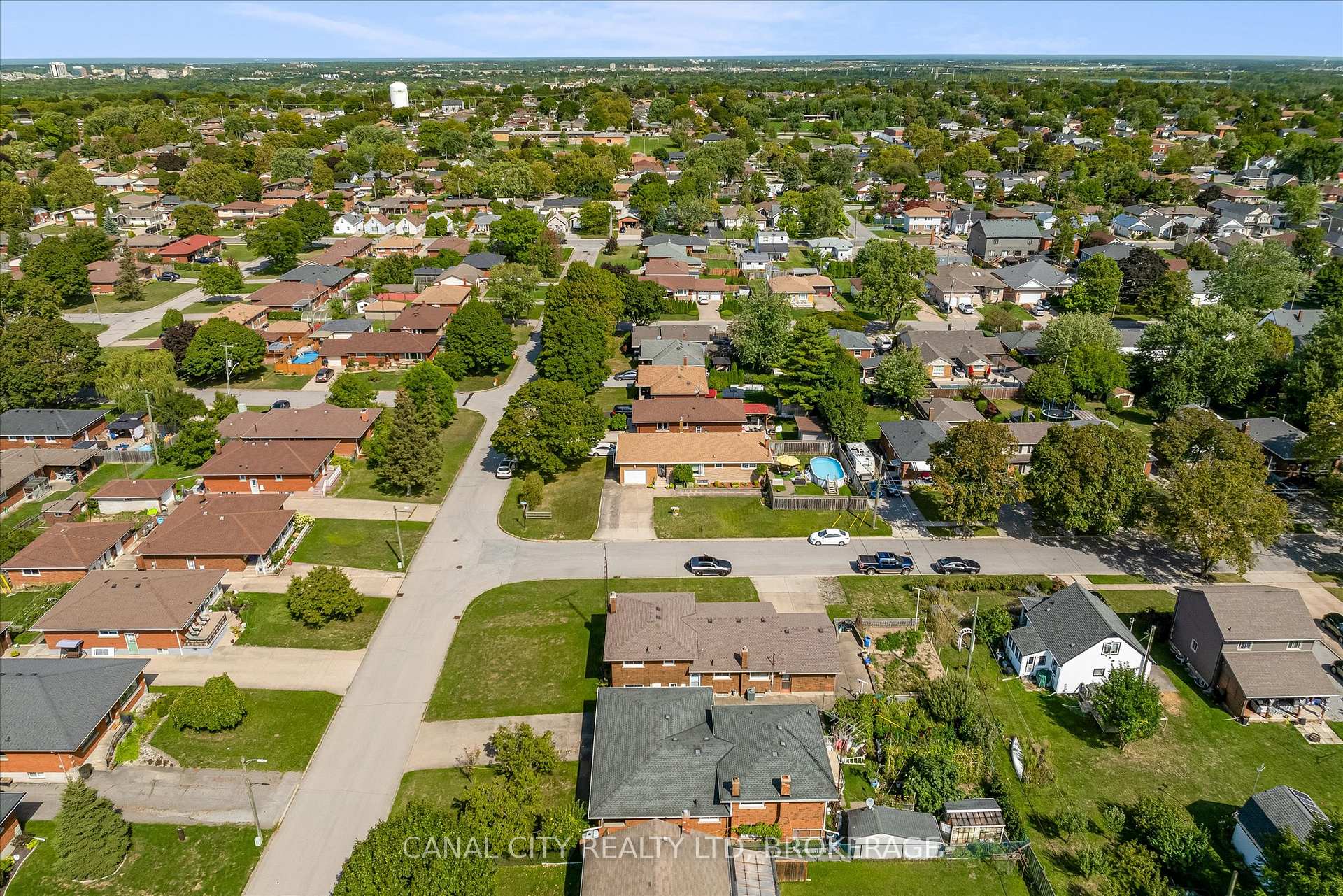 Photo 42 of 72 Maitland Street, Thorold, Thorold Downtown — HOMEH