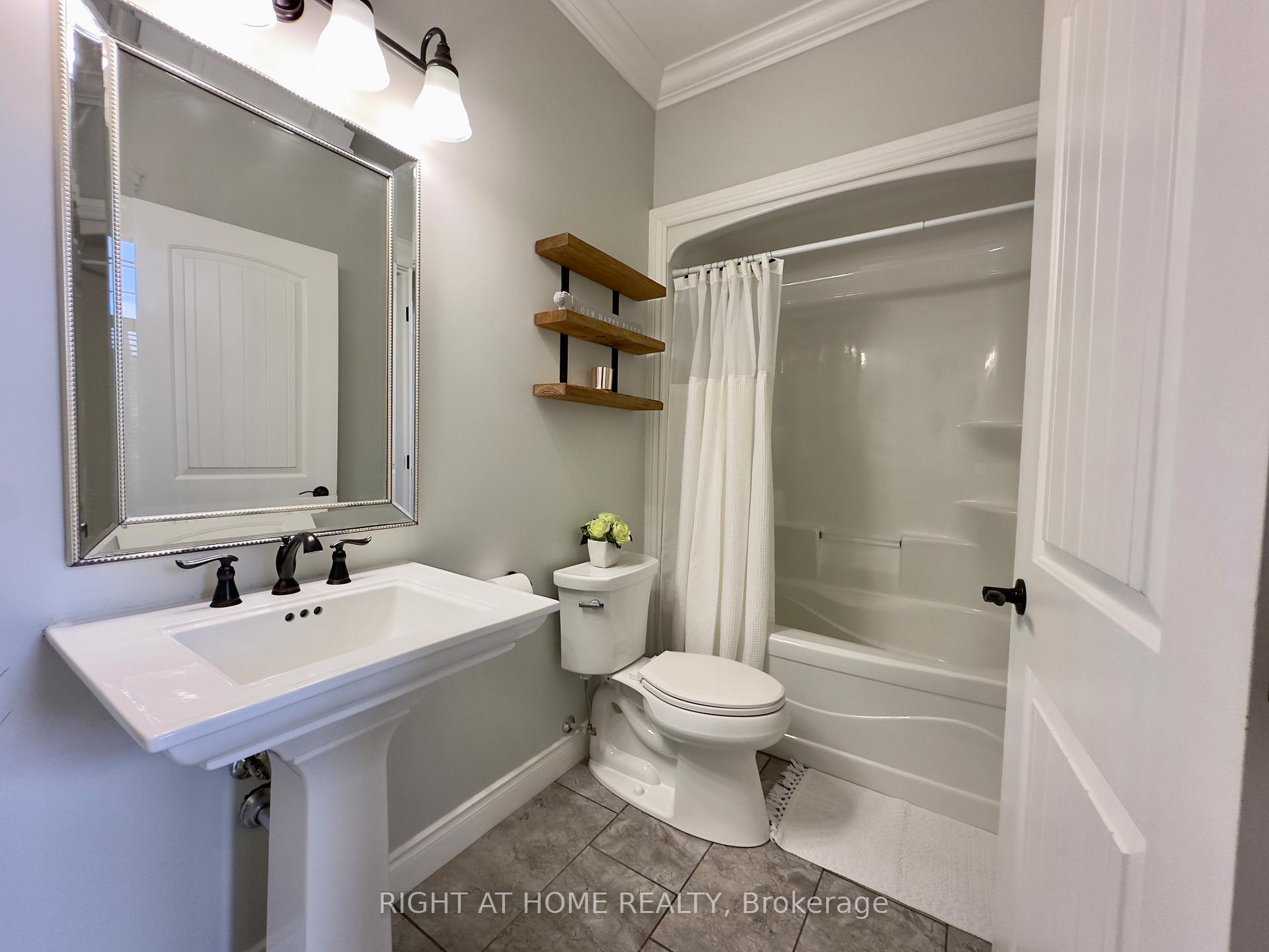 Photo 18 of 1 Drake Court, Strathroy-Caradoc, SW — HOMEH