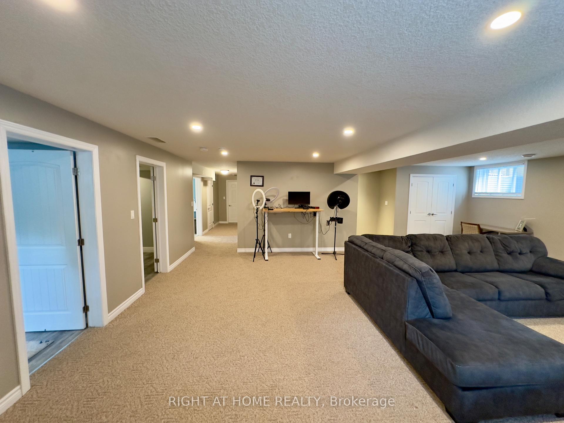 Photo 25 of 1 Drake Court, Strathroy-Caradoc, SW — HOMEH