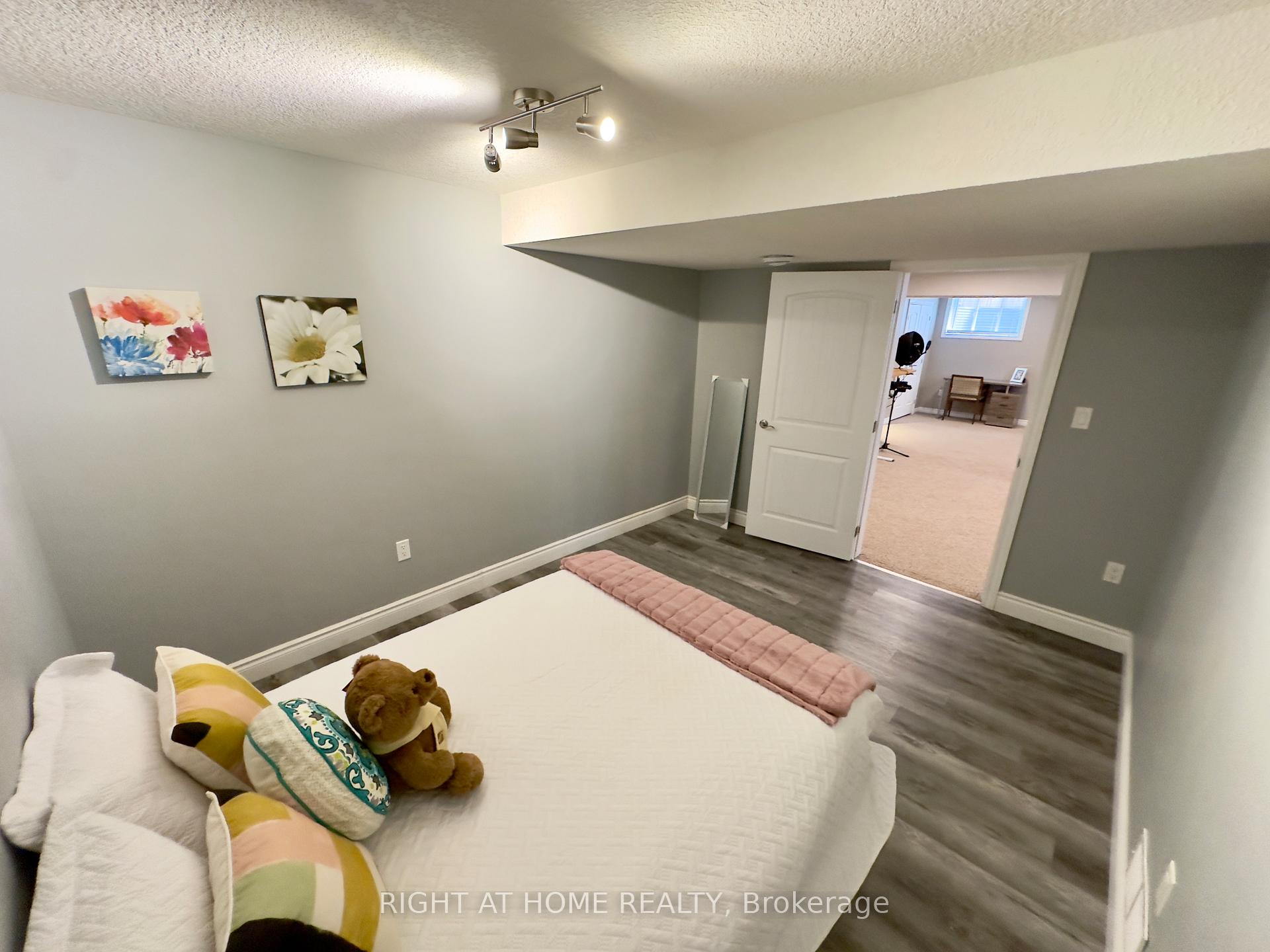 Photo 29 of 1 Drake Court, Strathroy-Caradoc, SW — HOMEH