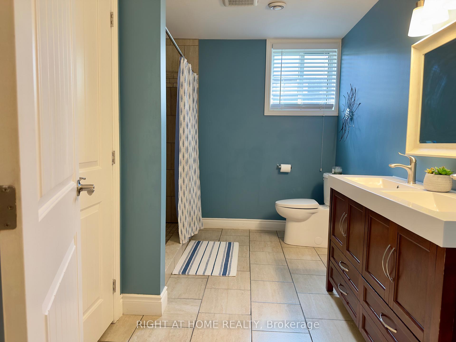 Photo 31 of 1 Drake Court, Strathroy-Caradoc, SW — HOMEH
