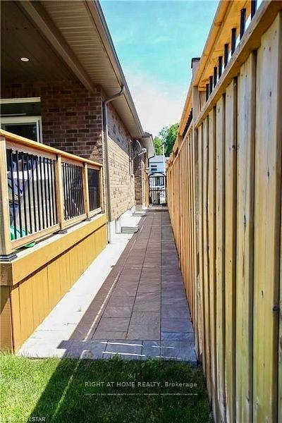 Photo 38 of 1 Drake Court, Strathroy-Caradoc, SW — HOMEH