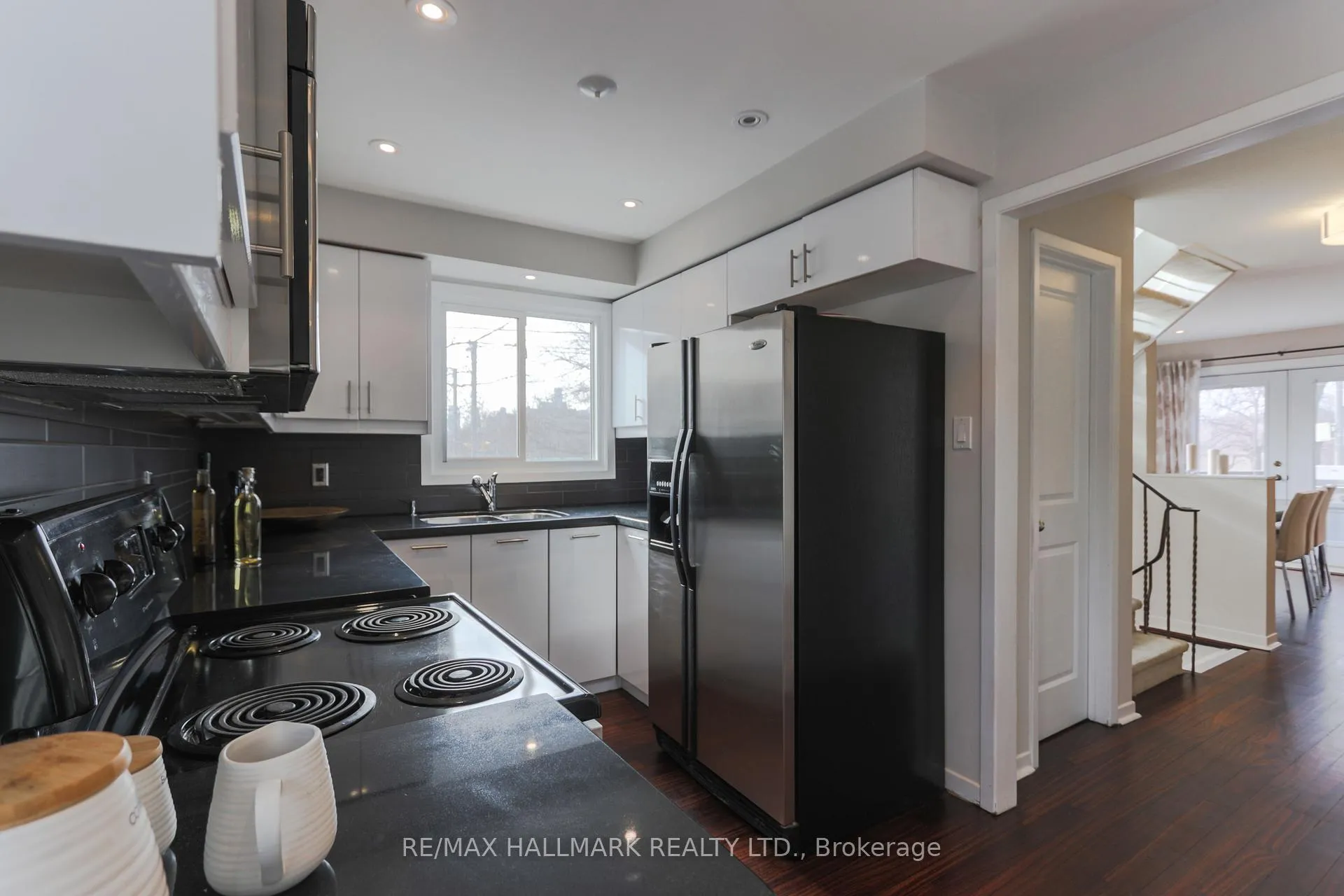 Photo 14 of 451 Broadview Avenue, Toronto, North Riverdale — HOMEH