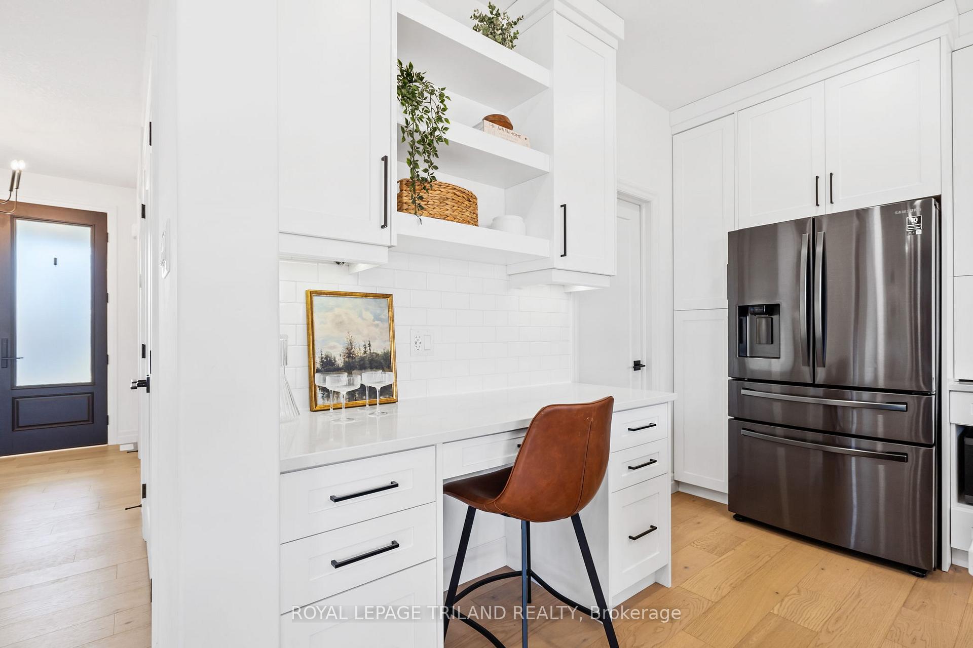 Photo 20 of 28 Hazelwood Passage, Thames Centre, Dorchester — HOMEH