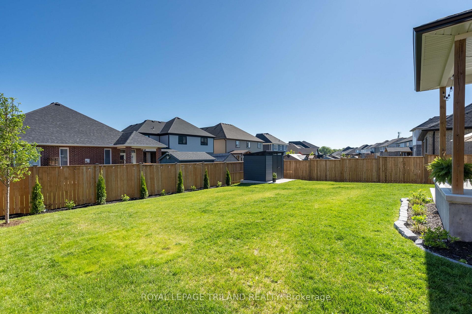 Photo 39 of 28 Hazelwood Passage, Thames Centre, Dorchester — HOMEH