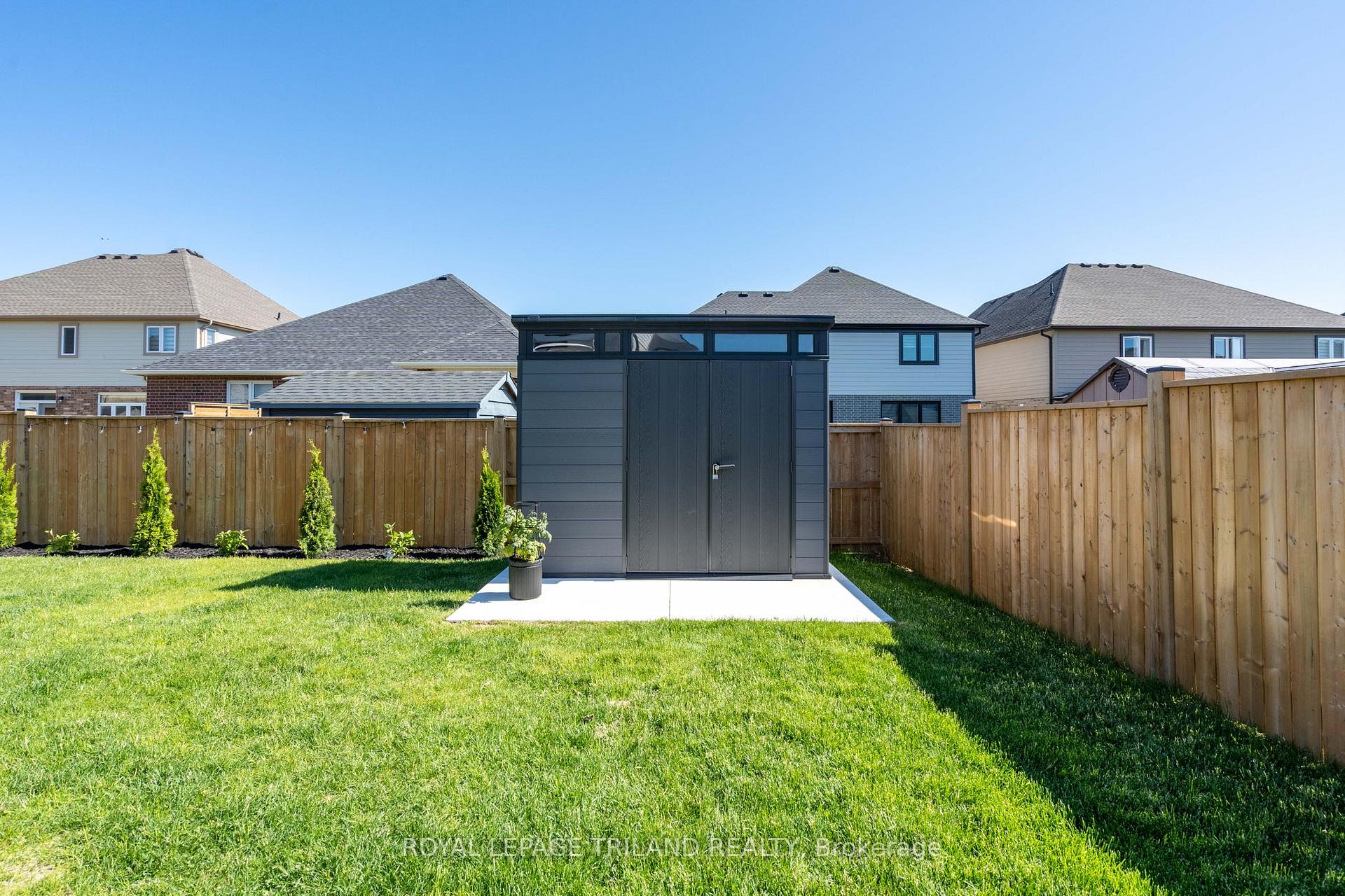 Photo 43 of 28 Hazelwood Passage, Thames Centre, Dorchester — HOMEH