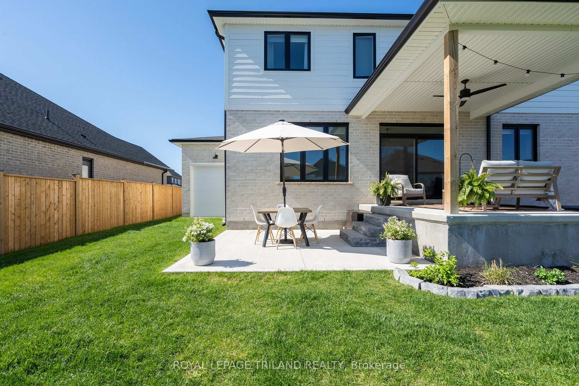 Photo 44 of 28 Hazelwood Passage, Thames Centre, Dorchester — HOMEH