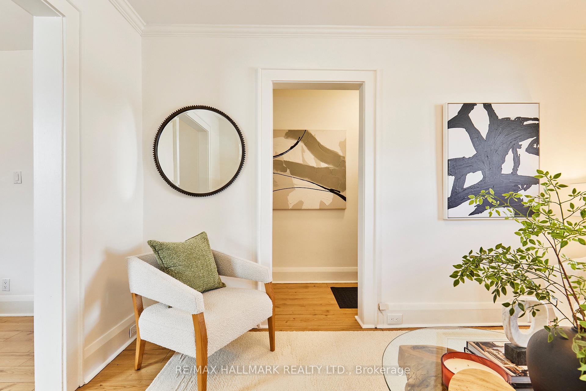 Photo 4 of 397 Sammon Avenue, Toronto, Danforth Village-East York — HOMEH