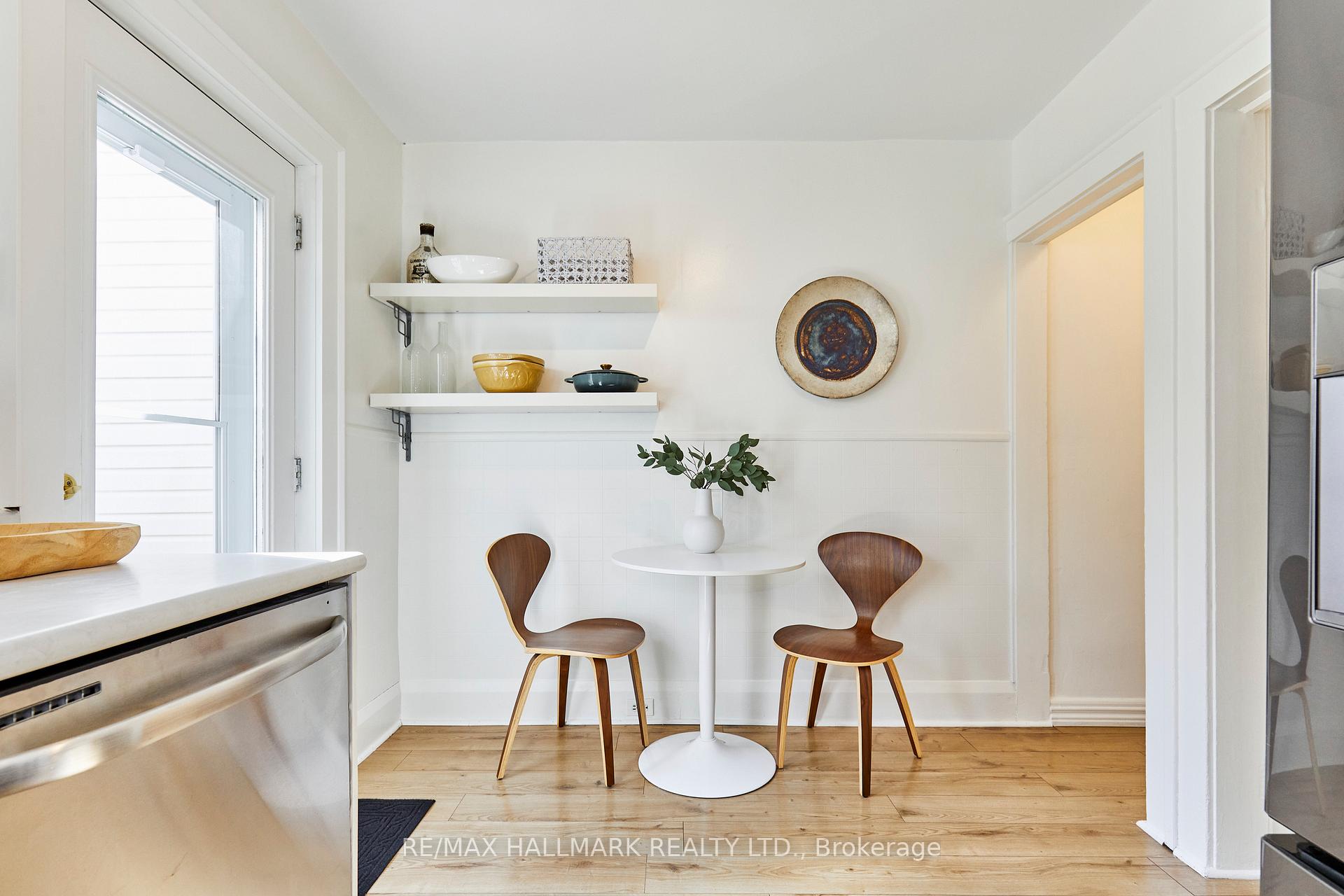 Photo 11 of 397 Sammon Avenue, Toronto, Danforth Village-East York — HOMEH