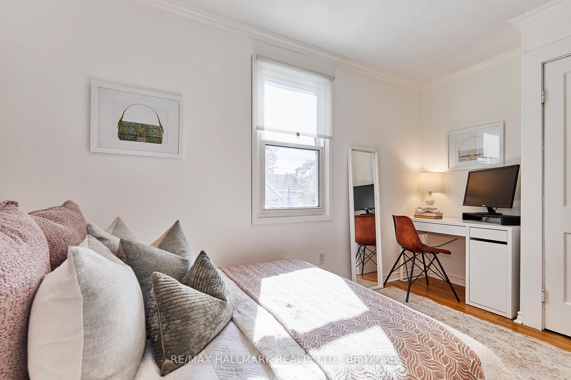 Photo 16 of 397 Sammon Avenue, Toronto, Danforth Village-East York — HOMEH