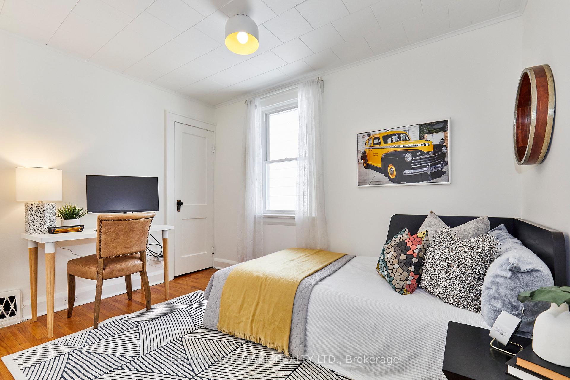 Photo 18 of 397 Sammon Avenue, Toronto, Danforth Village-East York — HOMEH