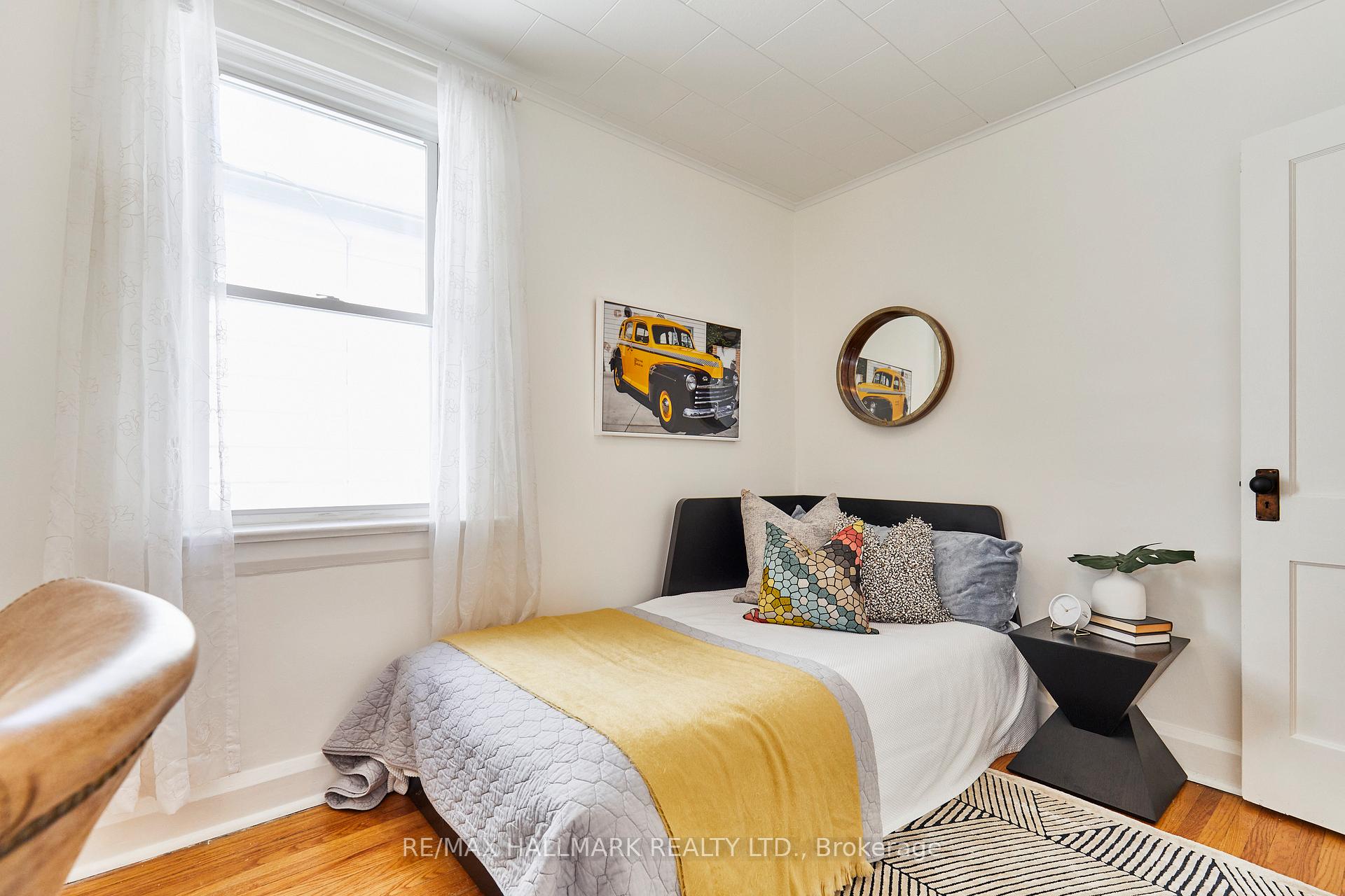 Photo 20 of 397 Sammon Avenue, Toronto, Danforth Village-East York — HOMEH