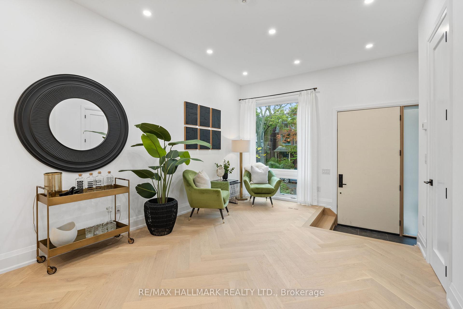 Photo 3 of 98 Hogarth Avenue, Toronto, North Riverdale — HOMEH