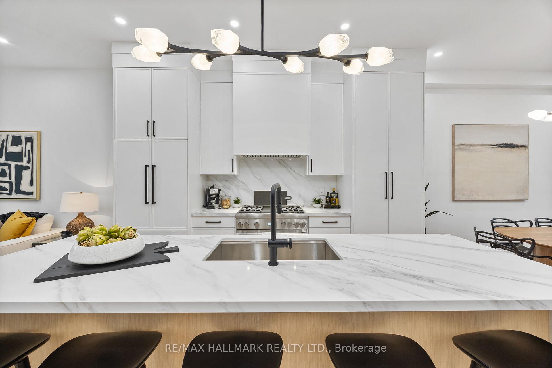 Photo 8 of 98 Hogarth Avenue, Toronto, North Riverdale — HOMEH
