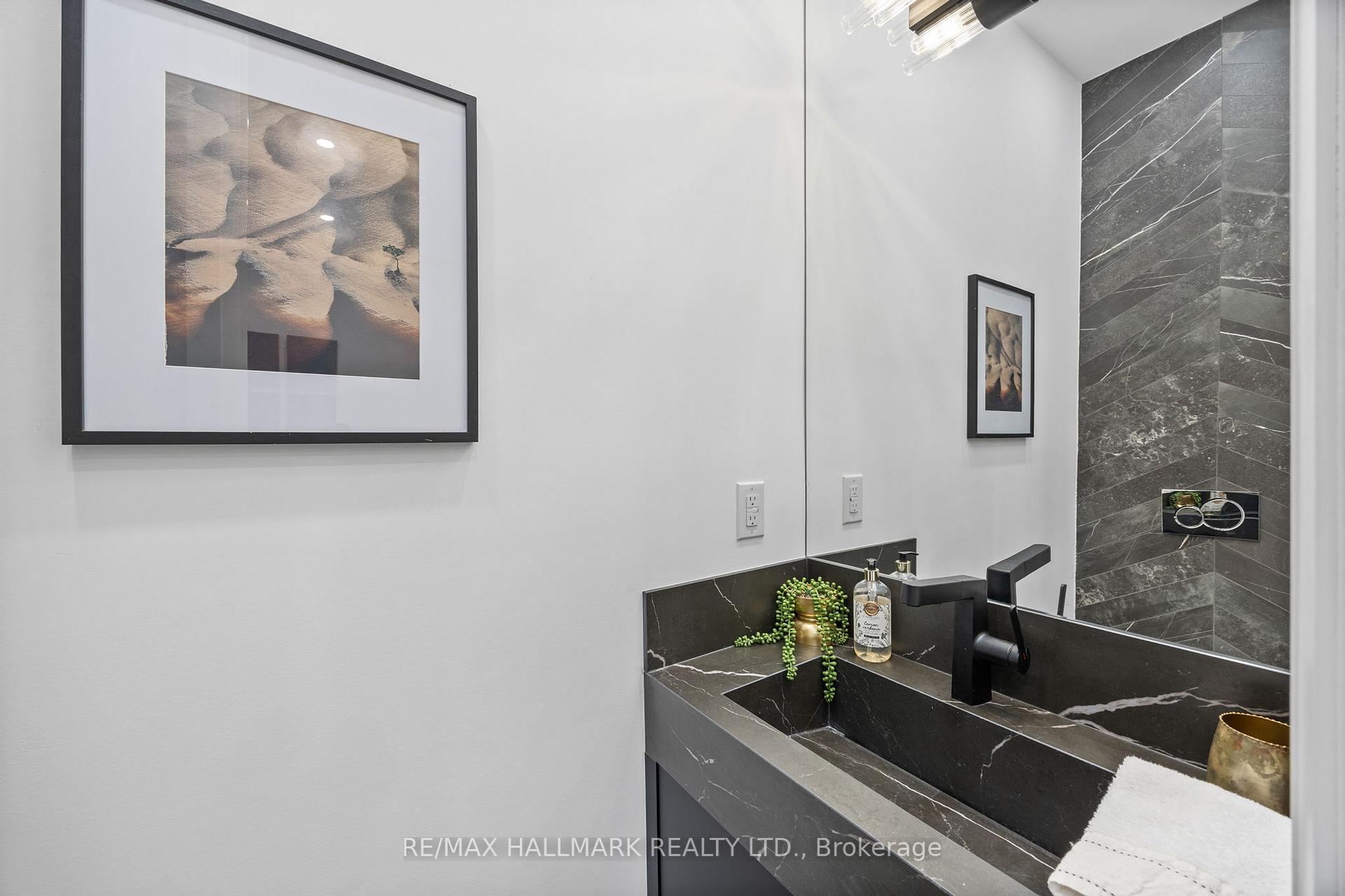 Photo 25 of 98 Hogarth Avenue, Toronto, North Riverdale — HOMEH