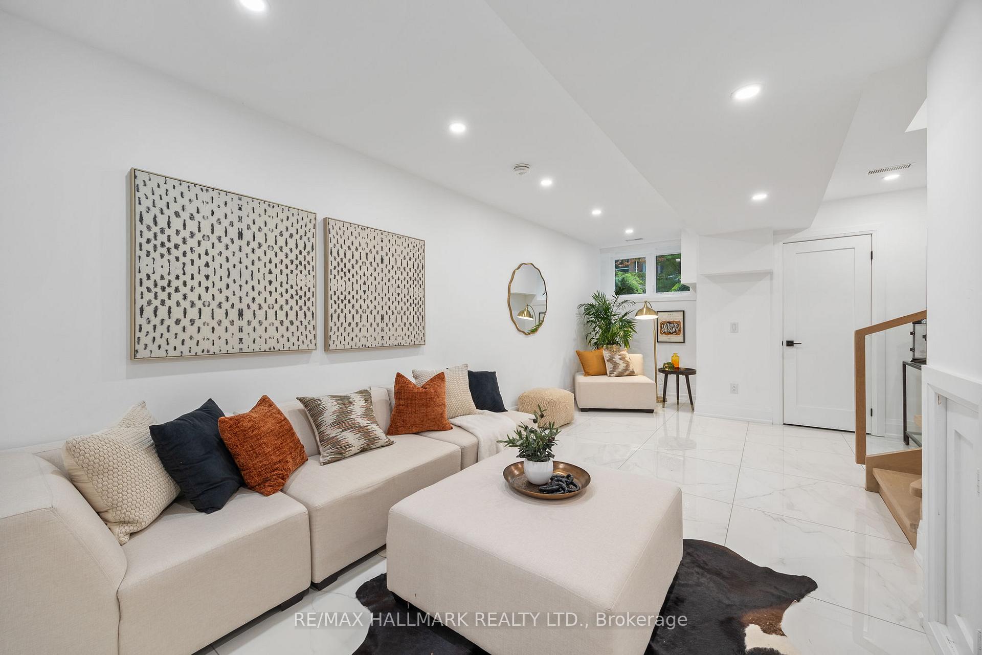 Photo 28 of 98 Hogarth Avenue, Toronto, North Riverdale — HOMEH