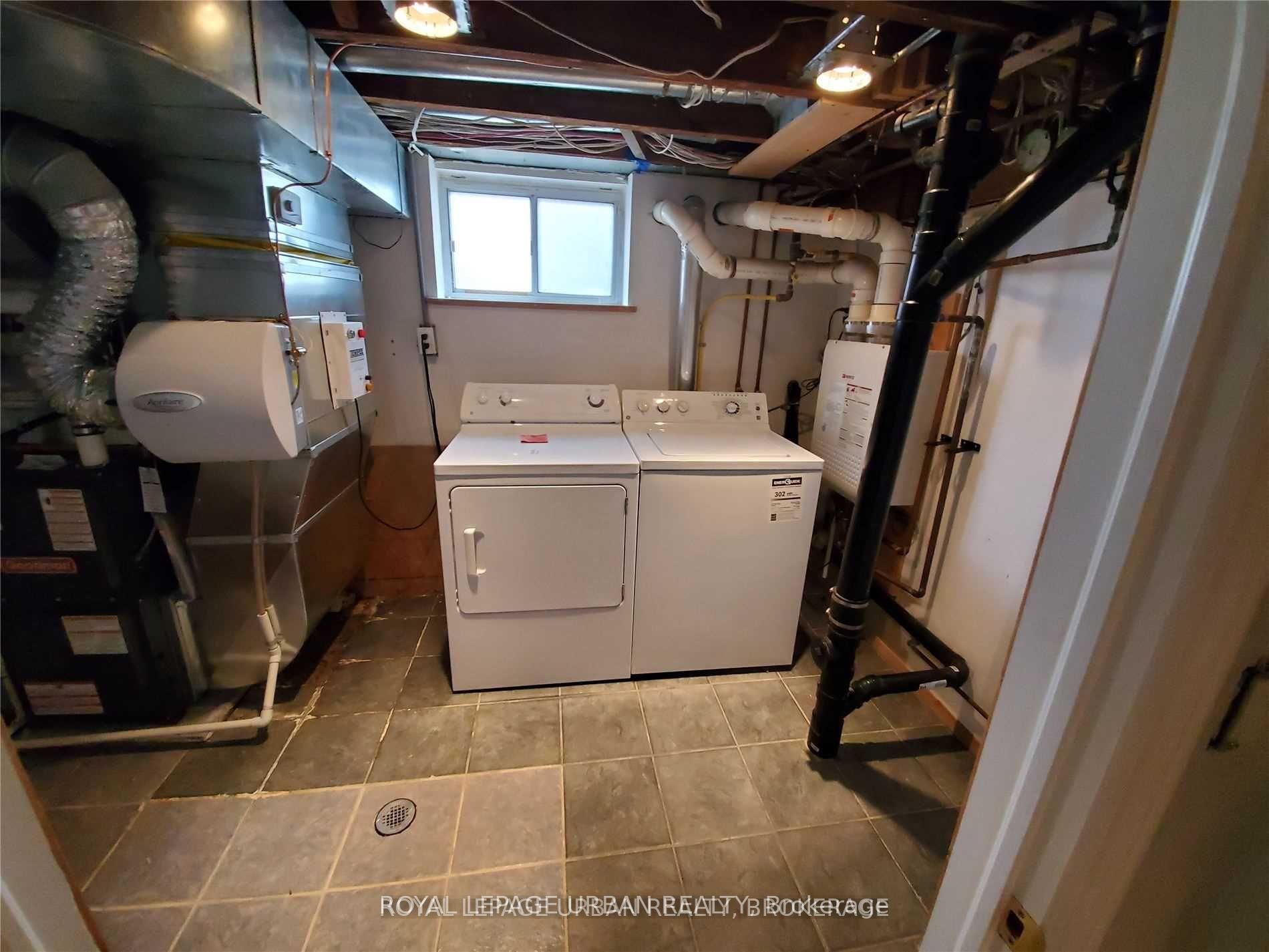 Photo 6 of 130 Yardley Avenue, Toronto, O'Connor-Parkview — HOMEH