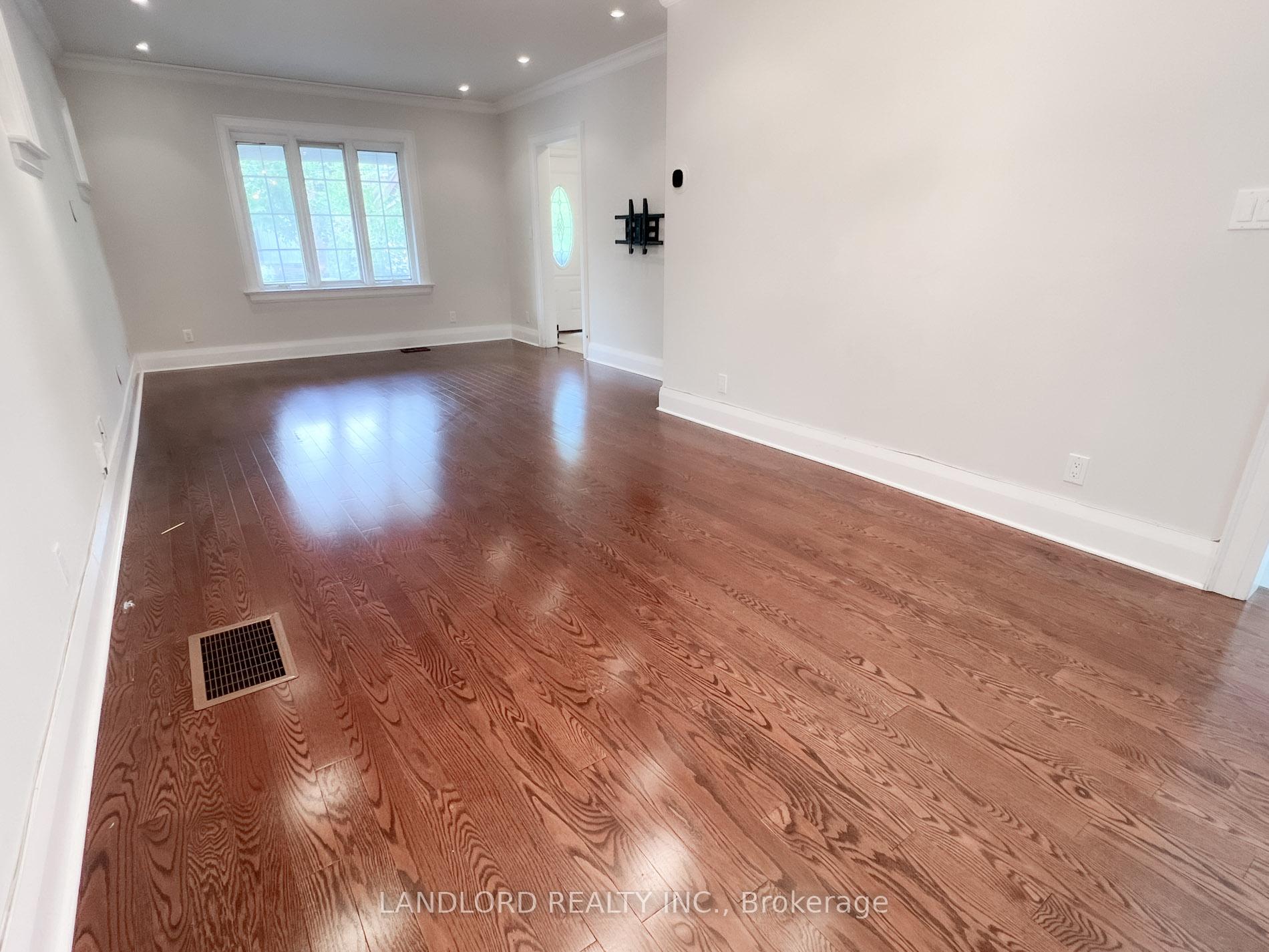 Photo 6 of 53 Snowdon Avenue, Toronto, Lawrence Park North — HOMEH