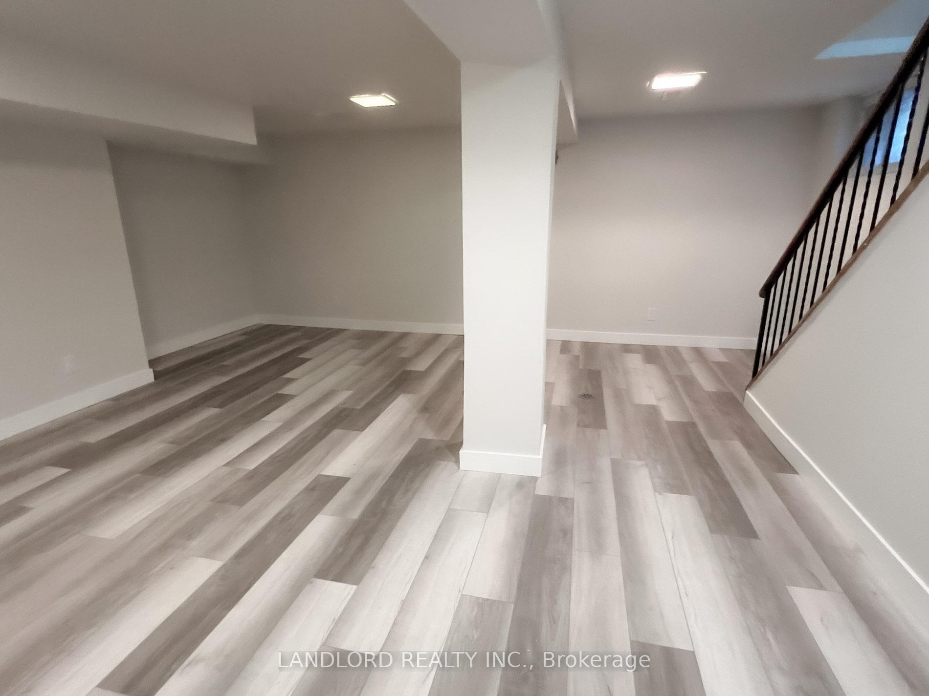 Photo 24 of 53 Snowdon Avenue, Toronto, Lawrence Park North — HOMEH