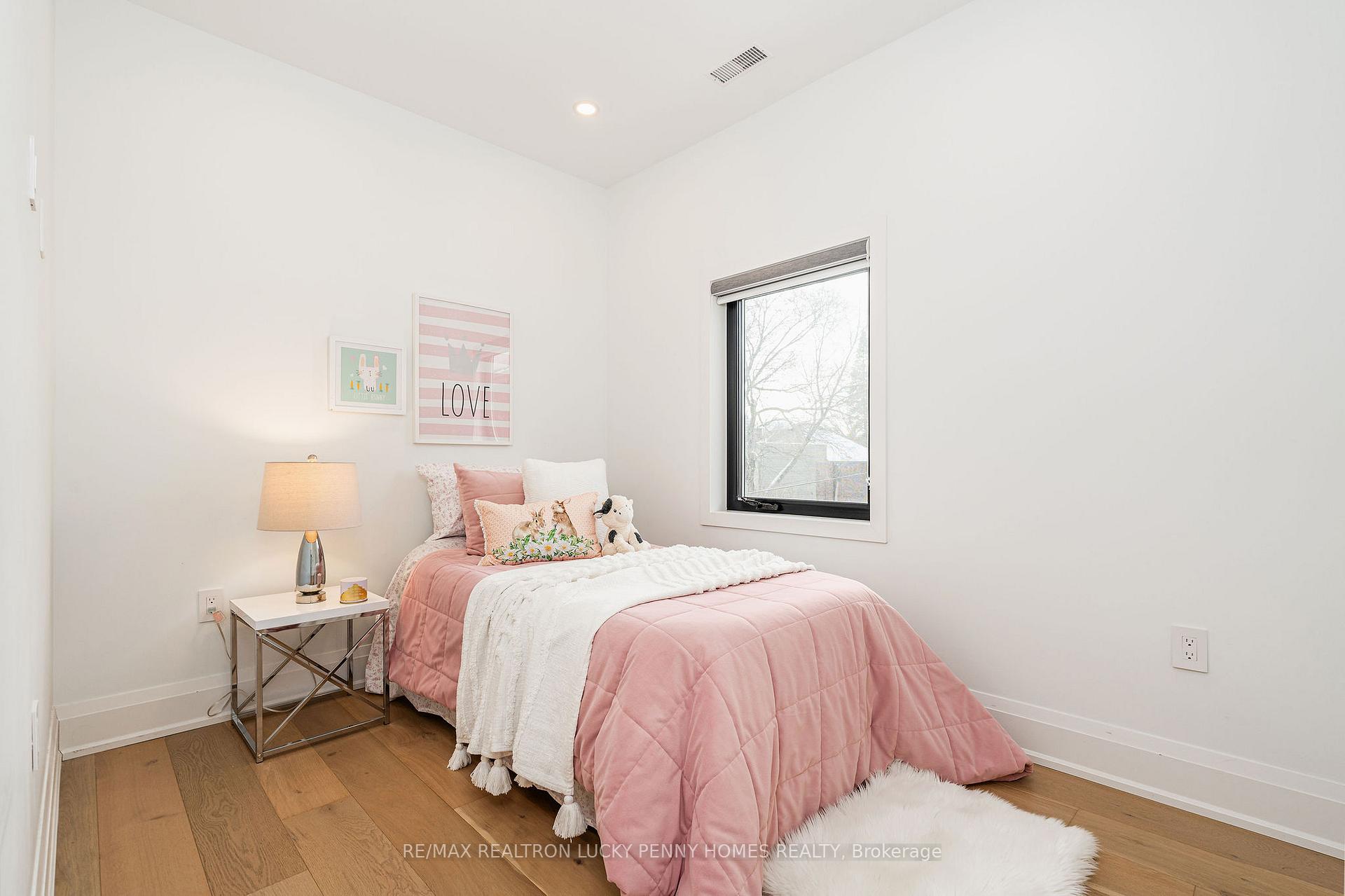 Photo 28 of 447 Soudan Avenue, Toronto, Mount Pleasant East — HOMEH