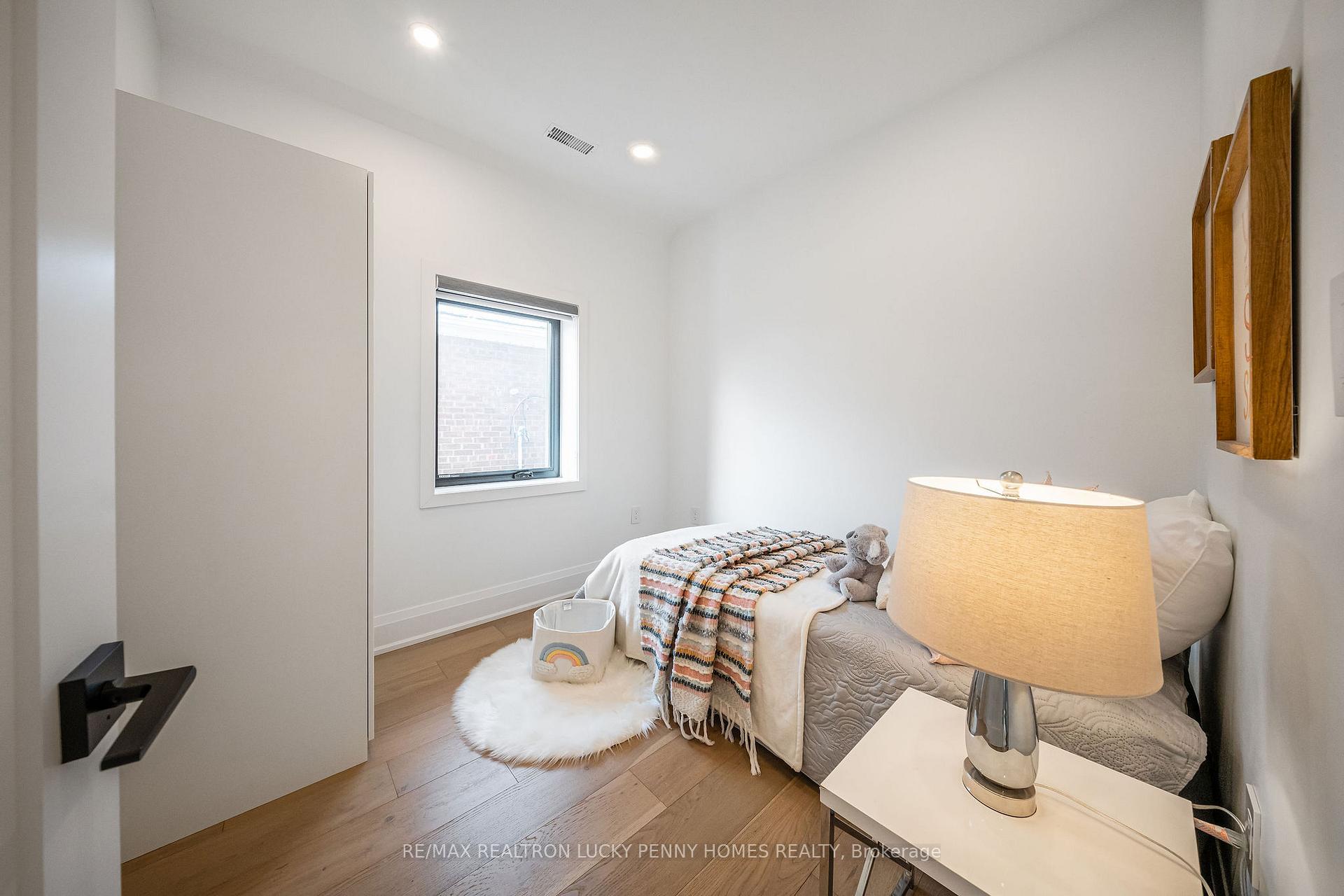 Photo 30 of 447 Soudan Avenue, Toronto, Mount Pleasant East — HOMEH
