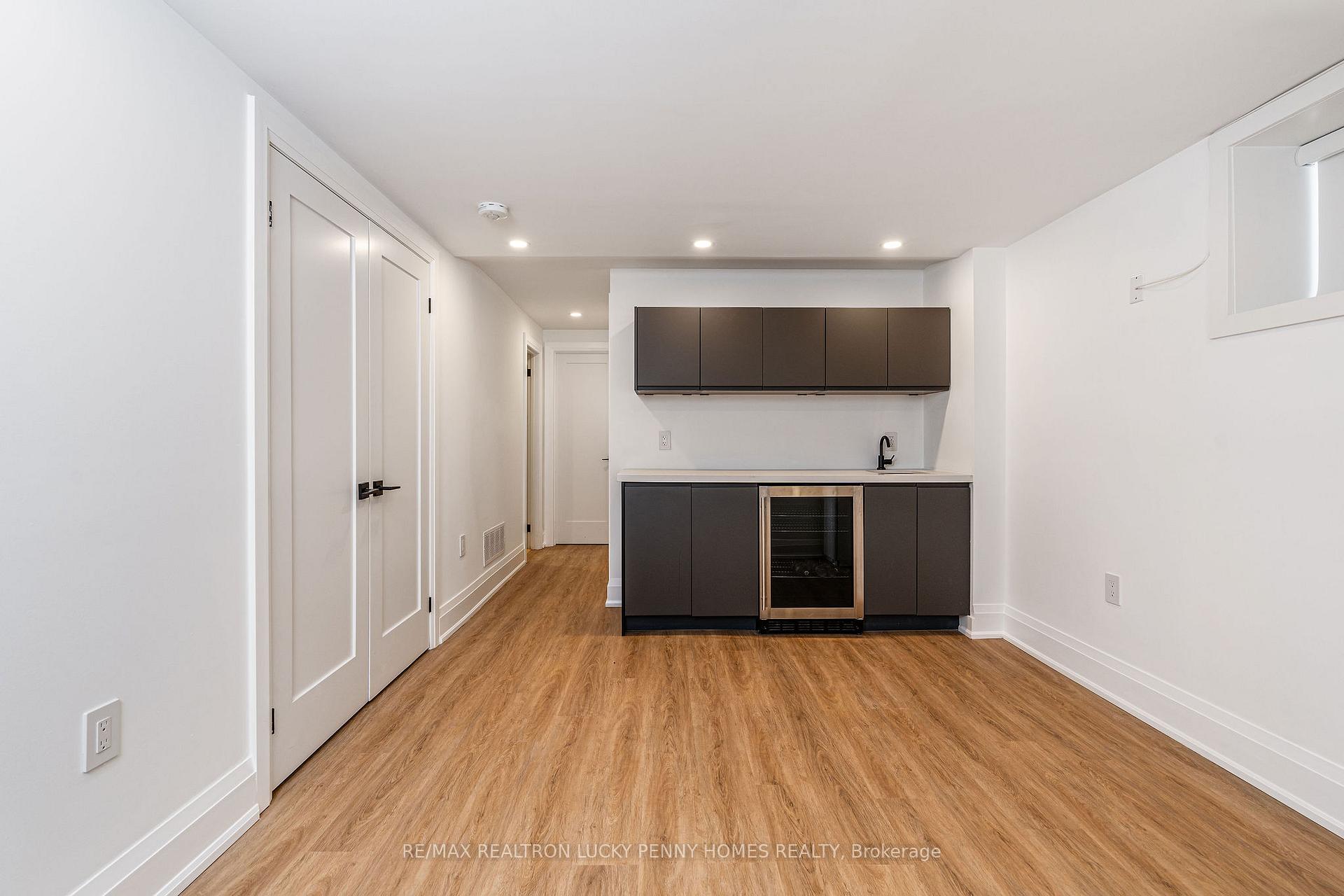 Photo 32 of 447 Soudan Avenue, Toronto, Mount Pleasant East — HOMEH