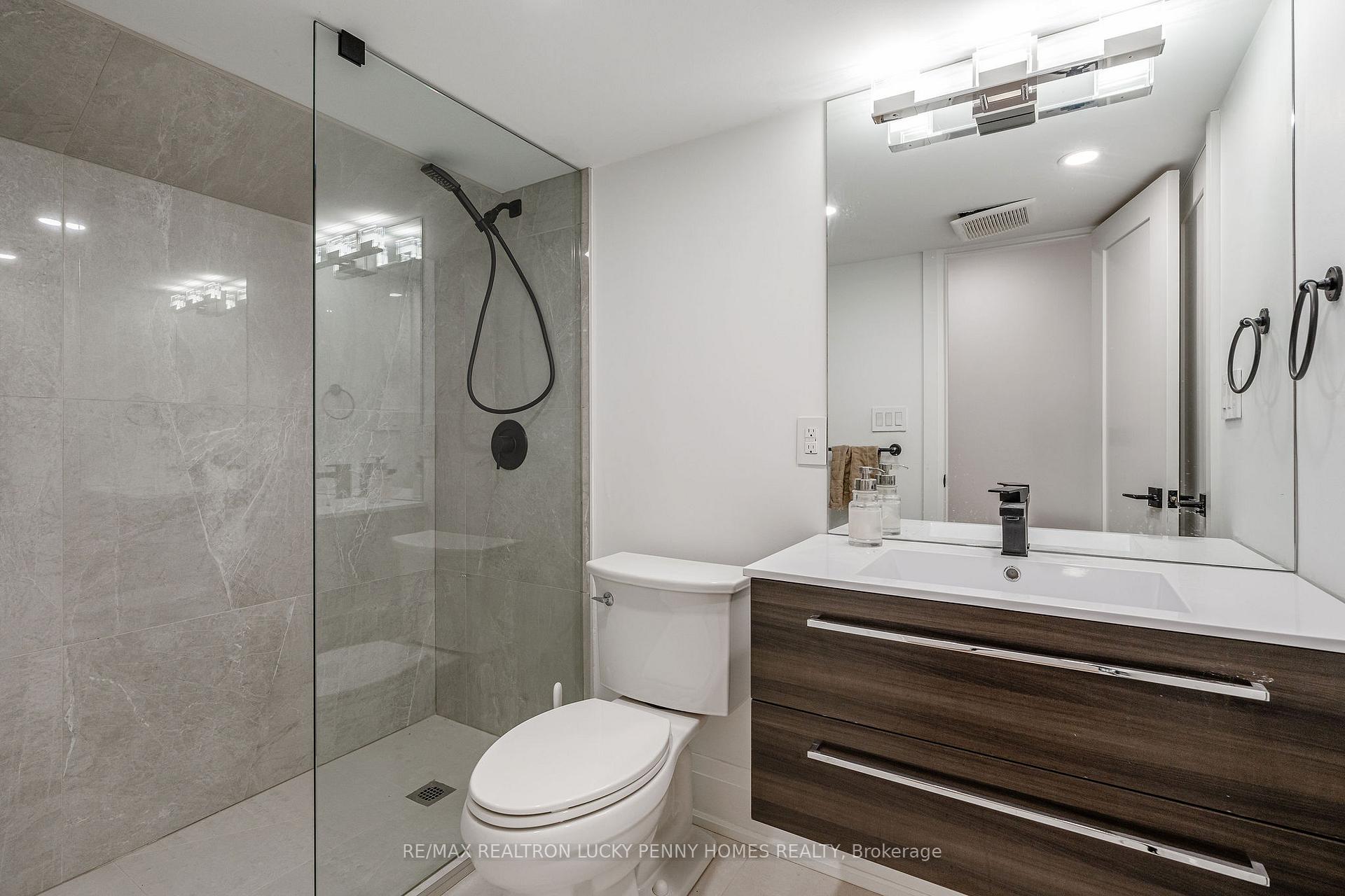 Photo 33 of 447 Soudan Avenue, Toronto, Mount Pleasant East — HOMEH