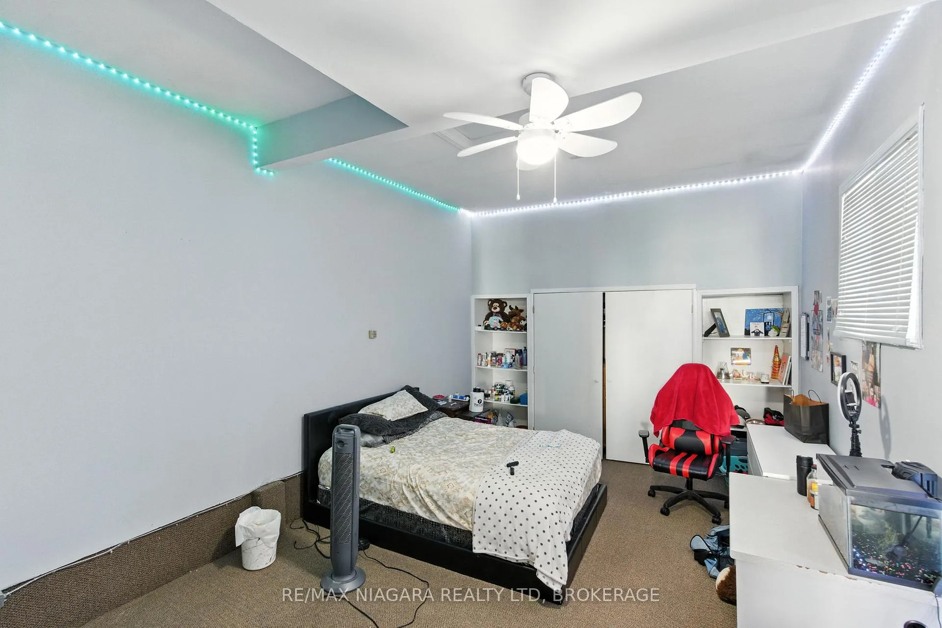 Photo 23 of 127 Devine Crescent, Thorold, Confederation Heights — HOMEH