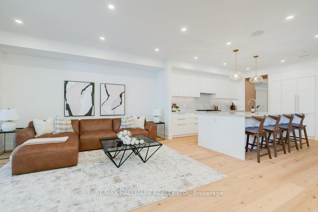 Photo 18 of 5 Rednor Road, Toronto, East York — HOMEH