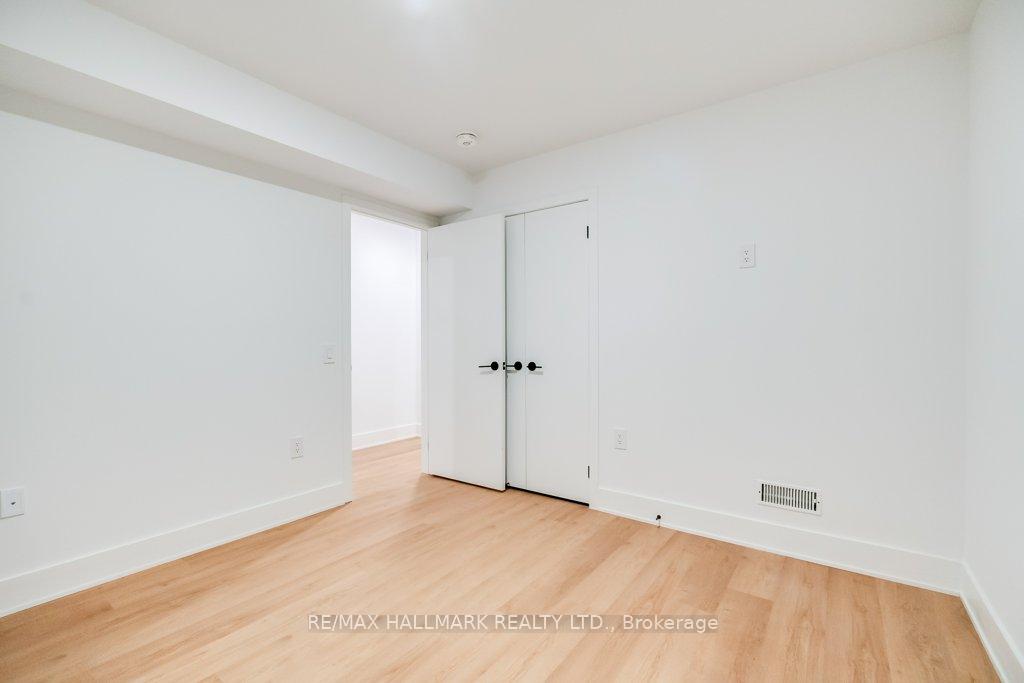 Photo 32 of 5 Rednor Road, Toronto, East York — HOMEH